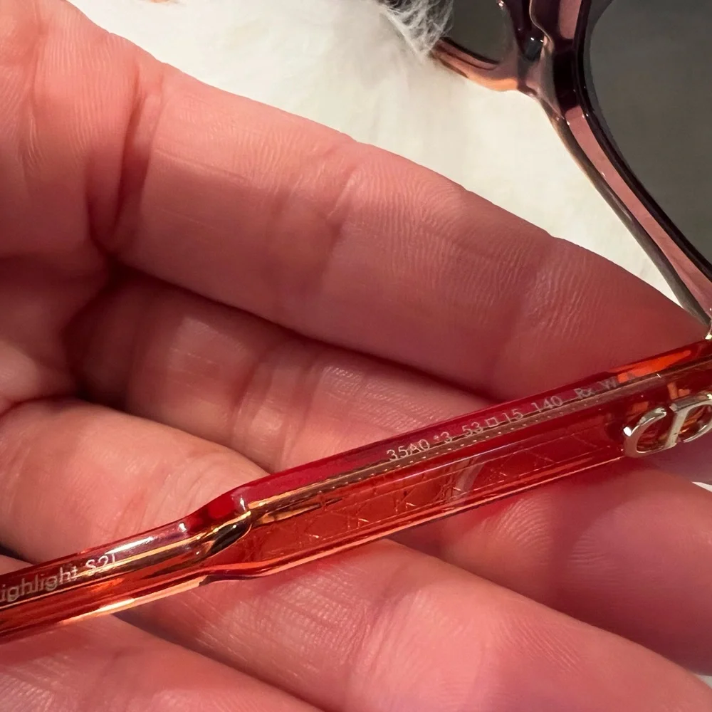 Dior Sunglasses - Picture 5 of 7